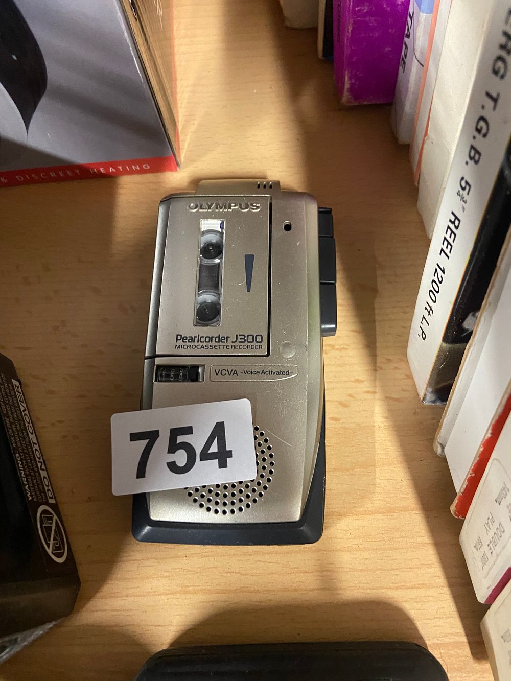 Lot 754: Olympus Pearlcorder J300 Microcassette Recorder