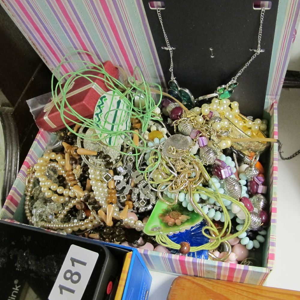 Lot 184: A Collection of Vintage to Contemporary Estate Costume...