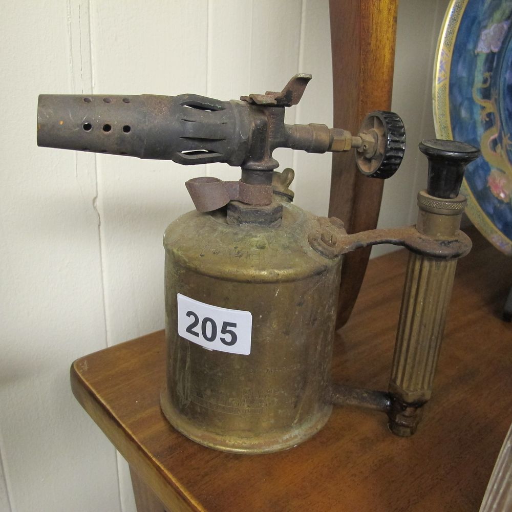 Lot 205: A Vintage Swedish Brass Max Sievert Blow Torch