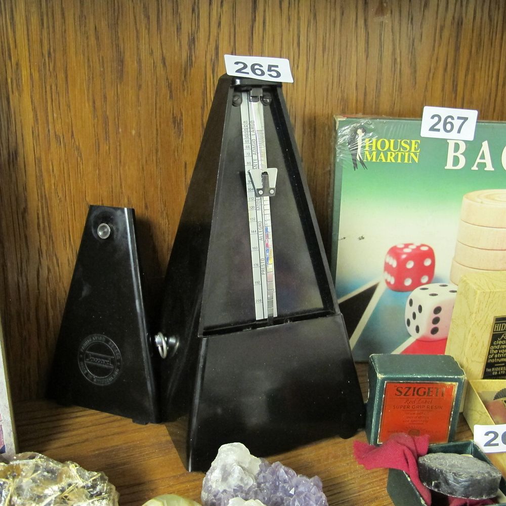 Lot 265: A Jaccard Black Bakelite Metronome with Cover