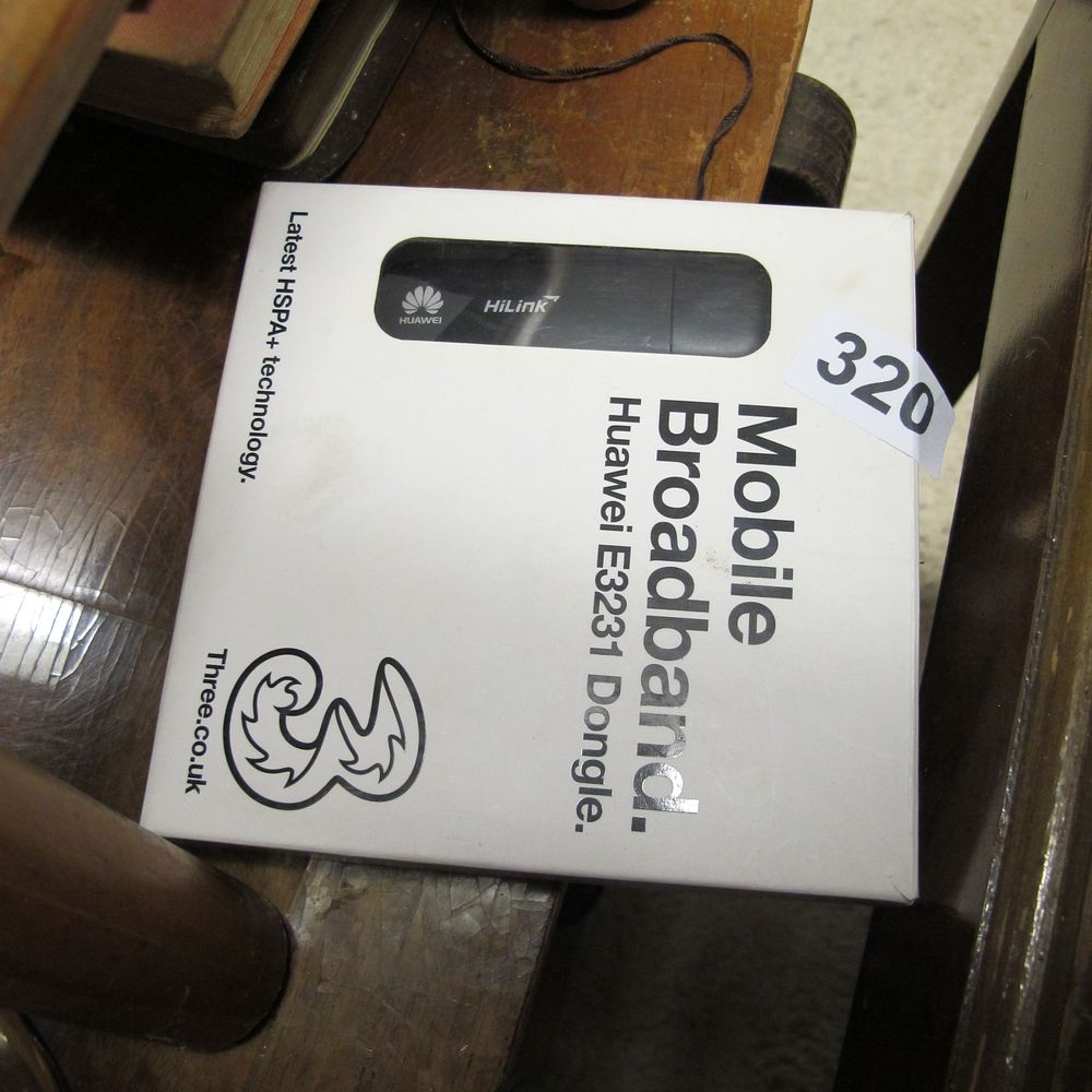 Lot 320: Huawei E3231 HiLink HSPA+ Mobile Broadband Dongle, Boxed