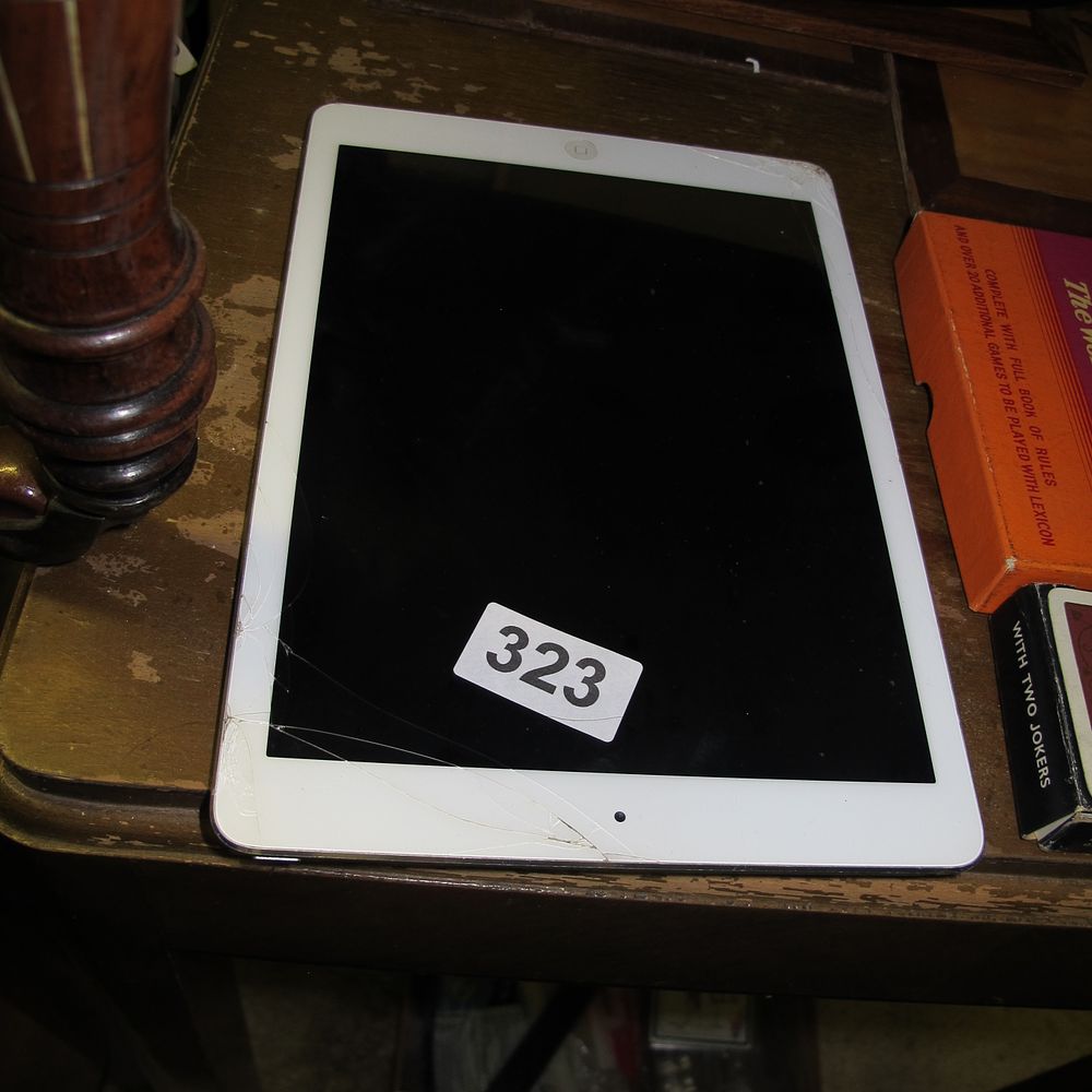 Lot 323: Apple iPad Mini 1st Generation (For Parts or...
