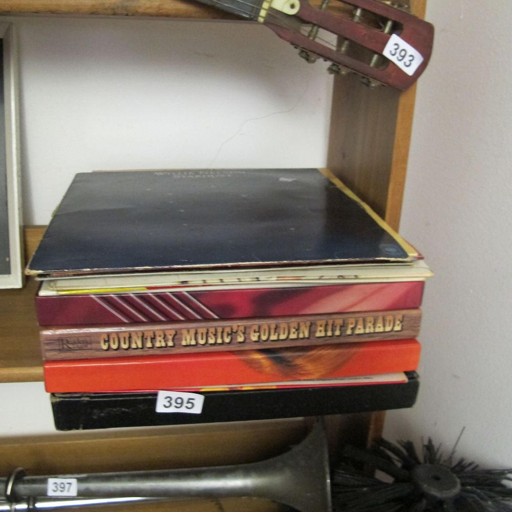 Lot 395: A Collection of 33 rpm recods
