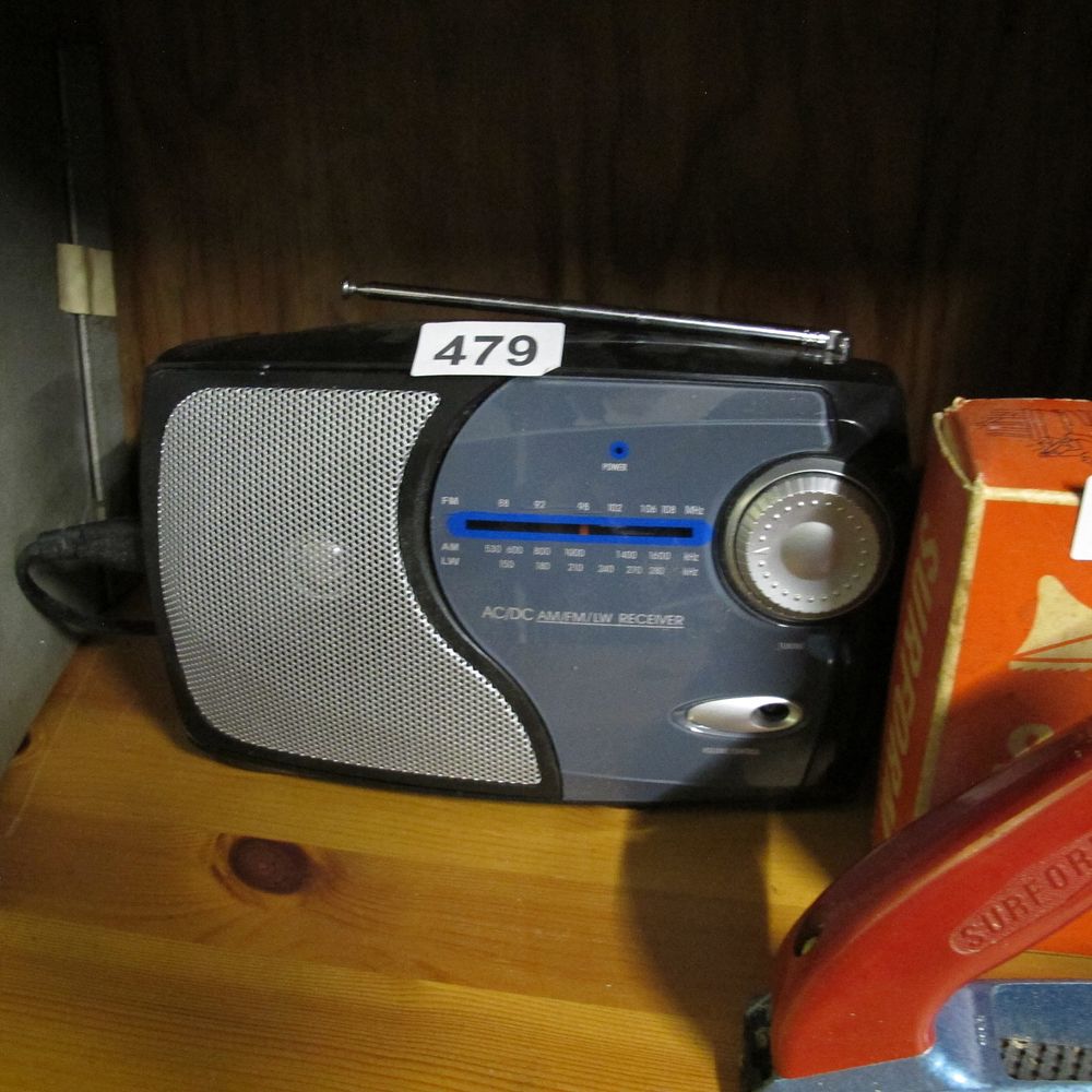 Lot 479: WeatherX WR282B Portable AM/FM/LW Weather Radio