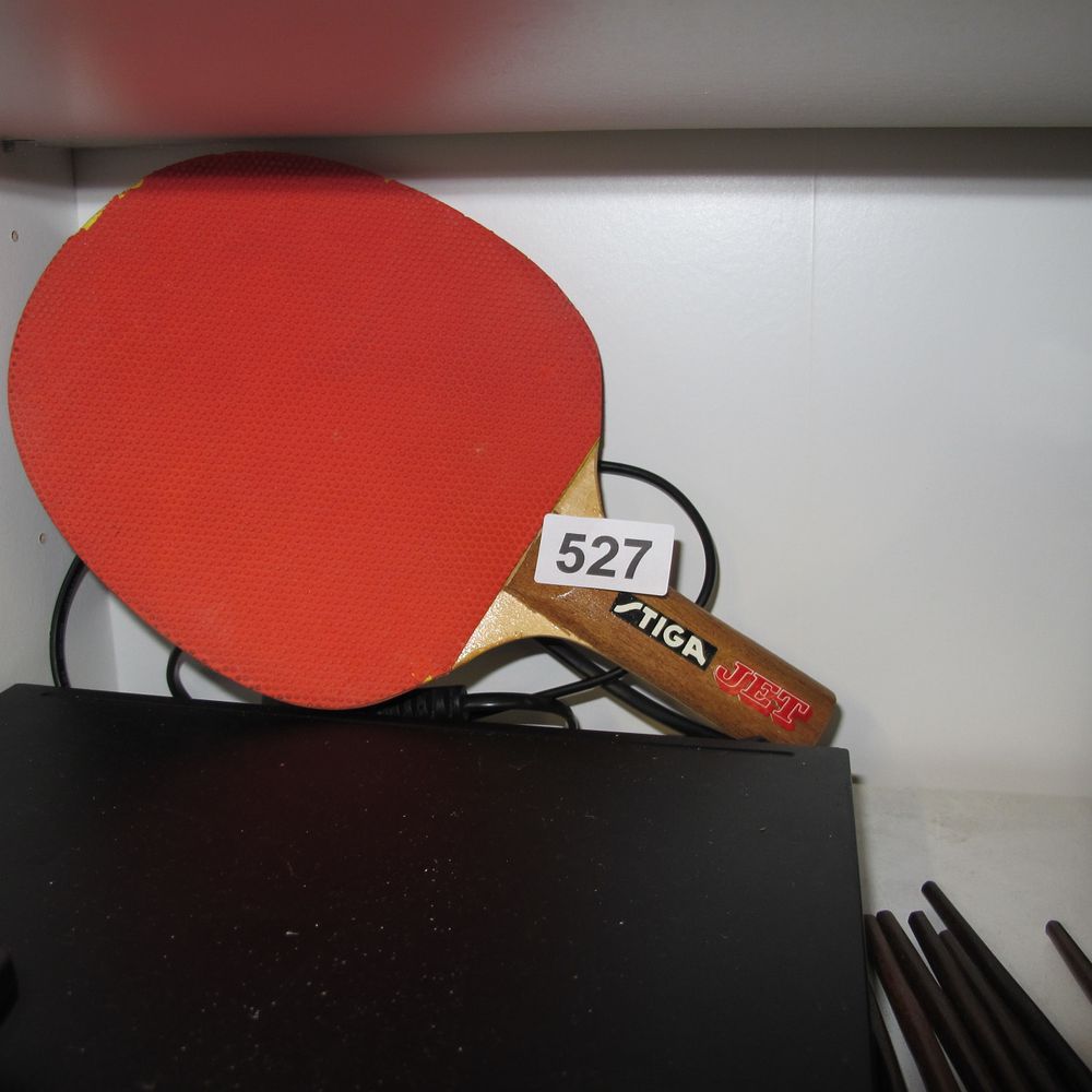 Lot 527: STIGA 'Jet' Table Tennis Bat