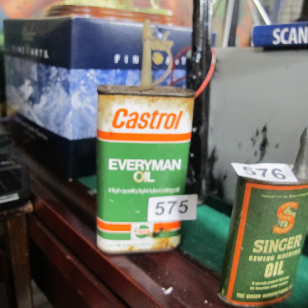Lot 575: A Vintage Oil Can branded Castrol Everyman 
