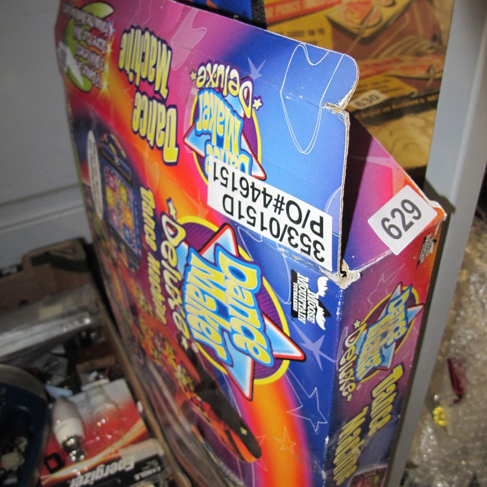 Lot 629: Deluxe Dance Maker Machine by Moose Mountain Toymakers,...