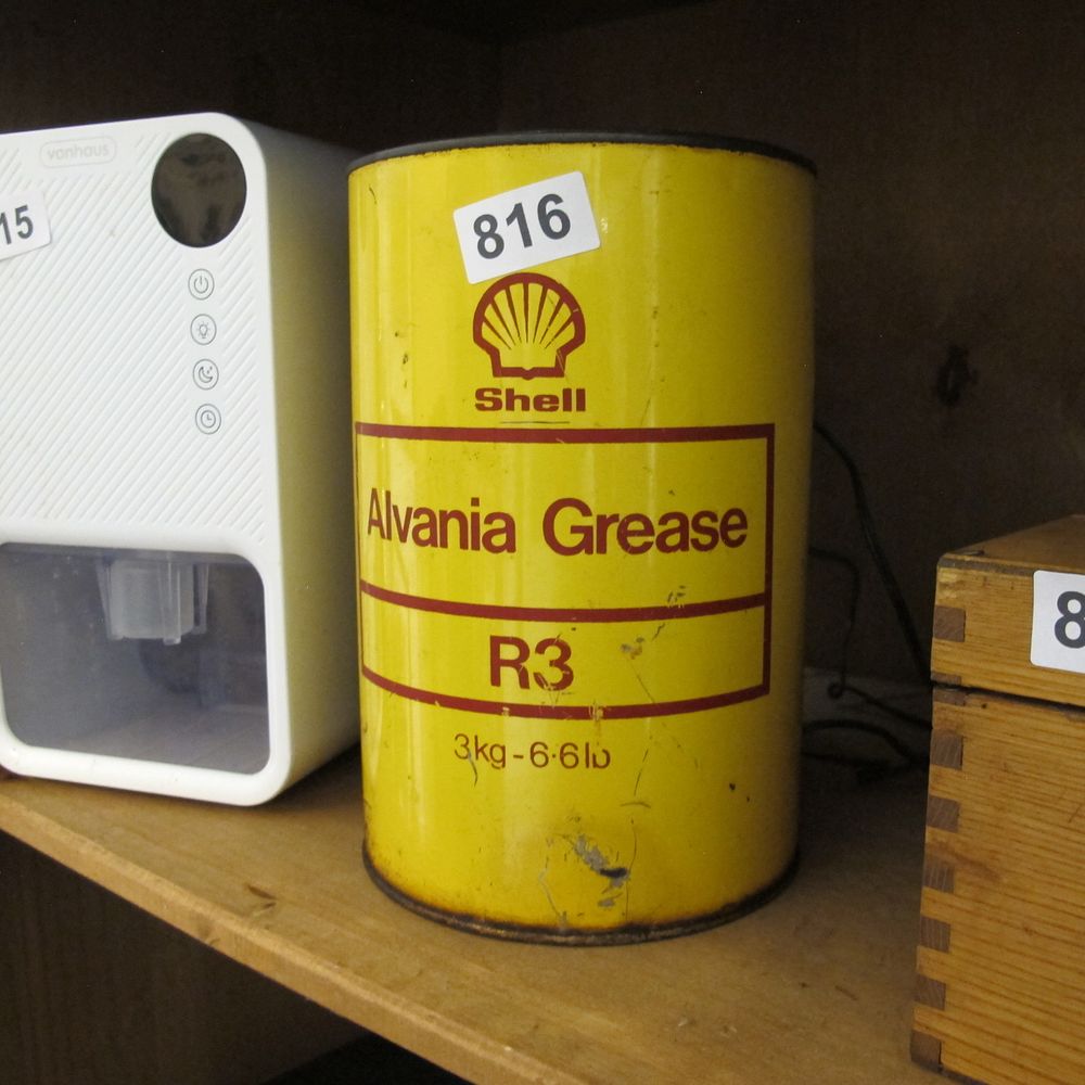 Lot 816: Vintage Shell Alvania Grease R3 3kg Tin