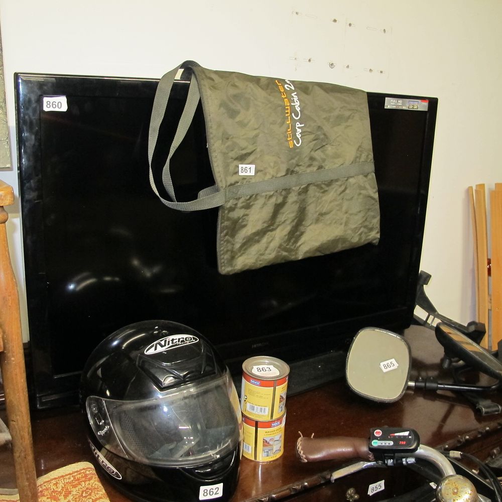 Lot 860: large screen tv