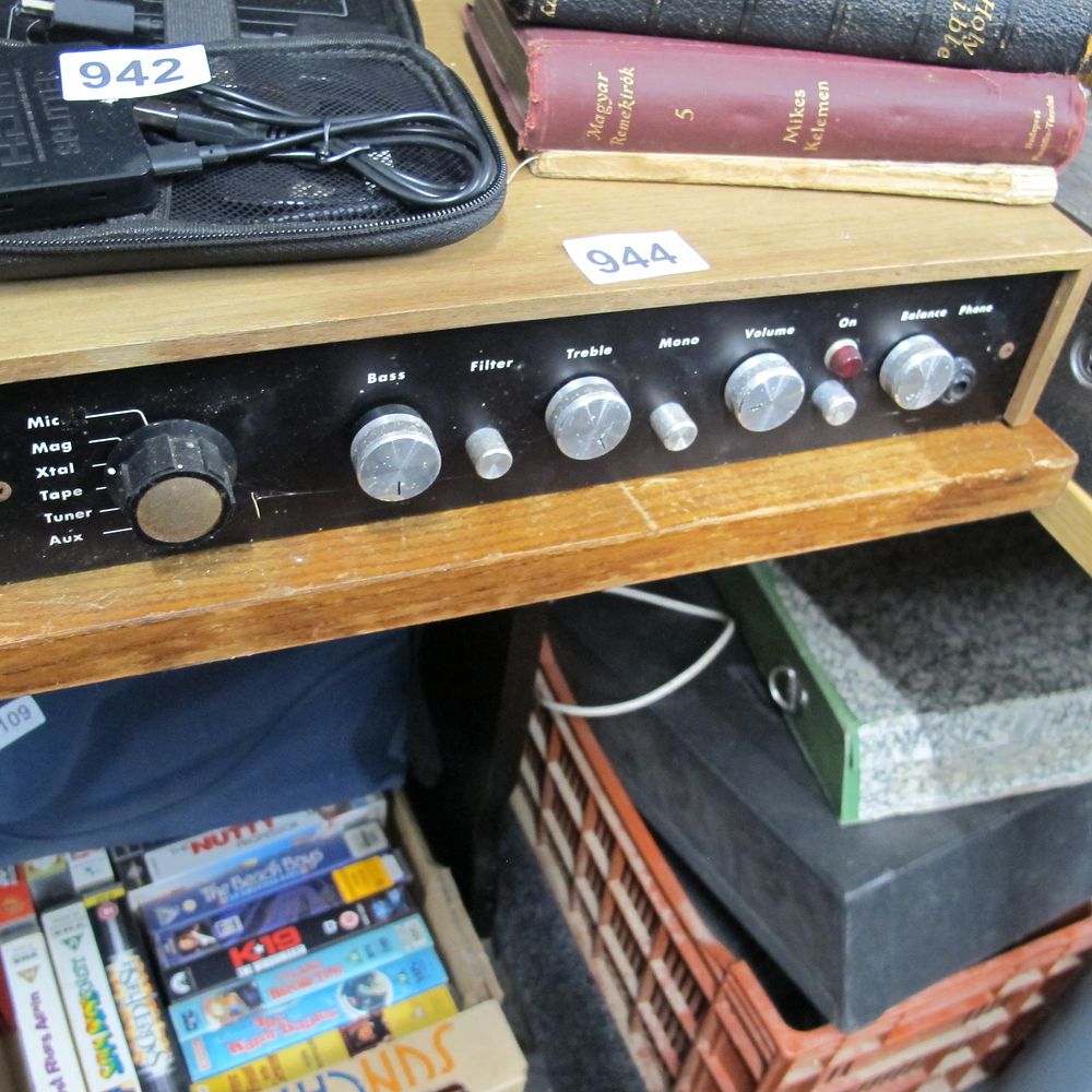 Lot 944: Vintage Amstrad 8000 MK2 Amplifier, Mid-1970s