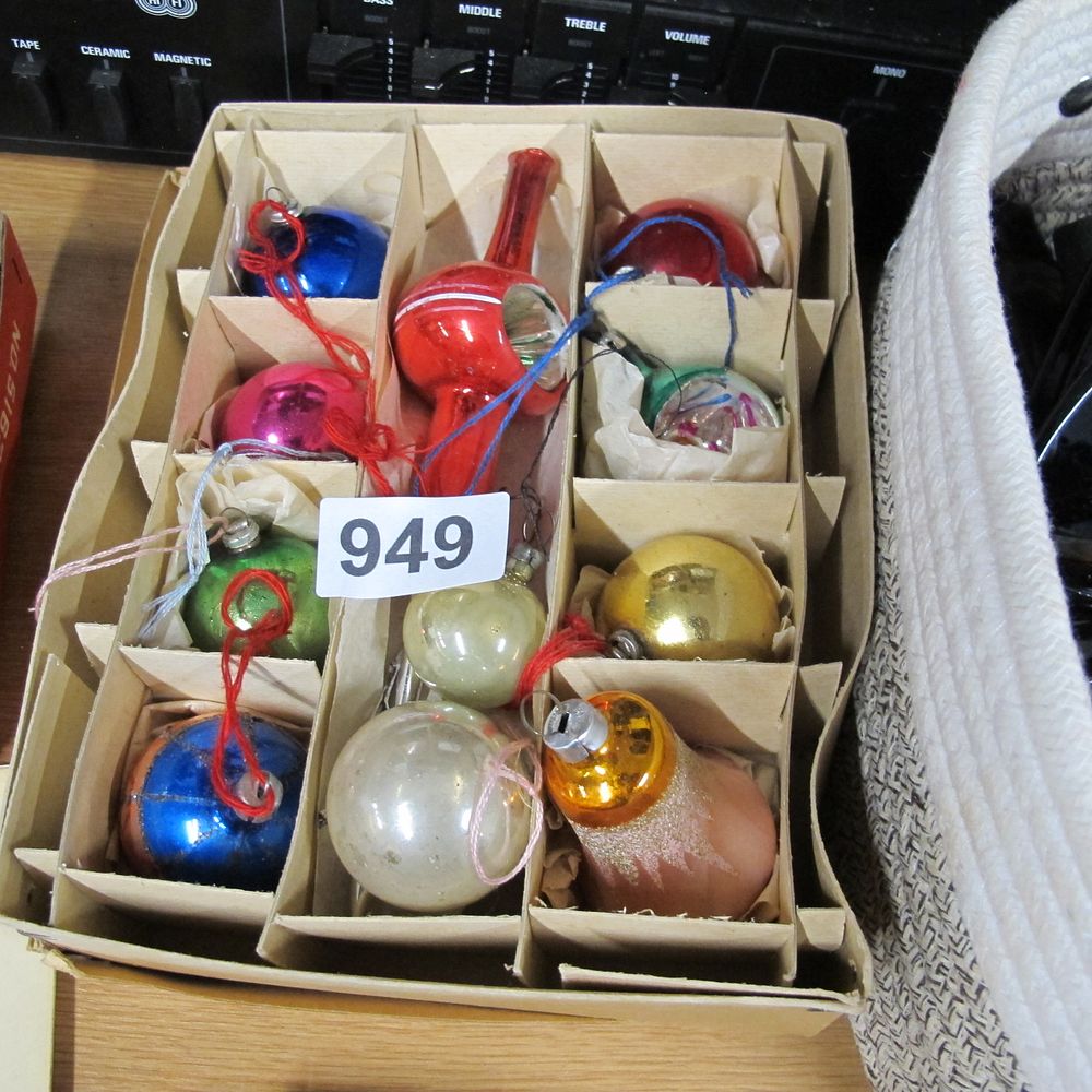 Lot 949: A Collection of Vintage Shiny Brite Glass Christmas...