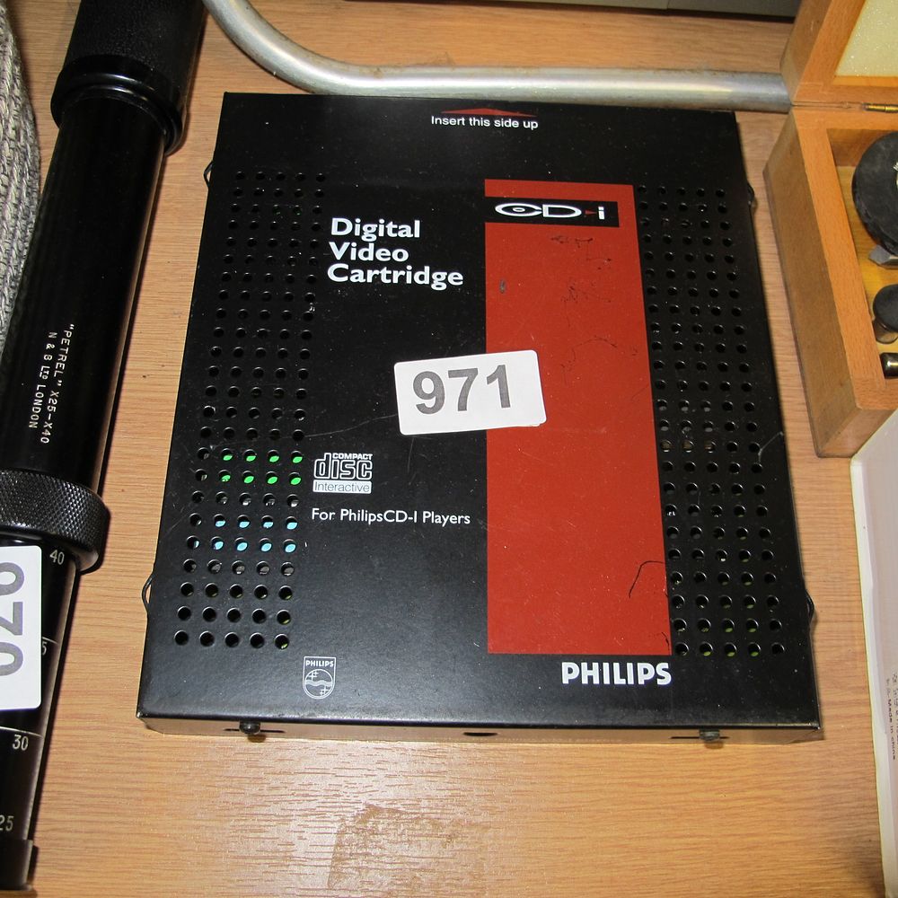 Lot 971: Philips CD-i Digital Video Cartridge, Model 22ER9141