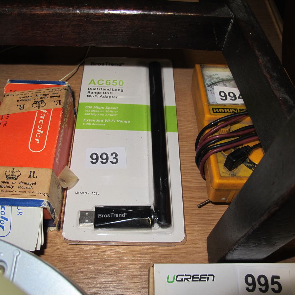 Lot 993: BrosTrend AC650 Dual Band Long Range USB Wi-Fi...