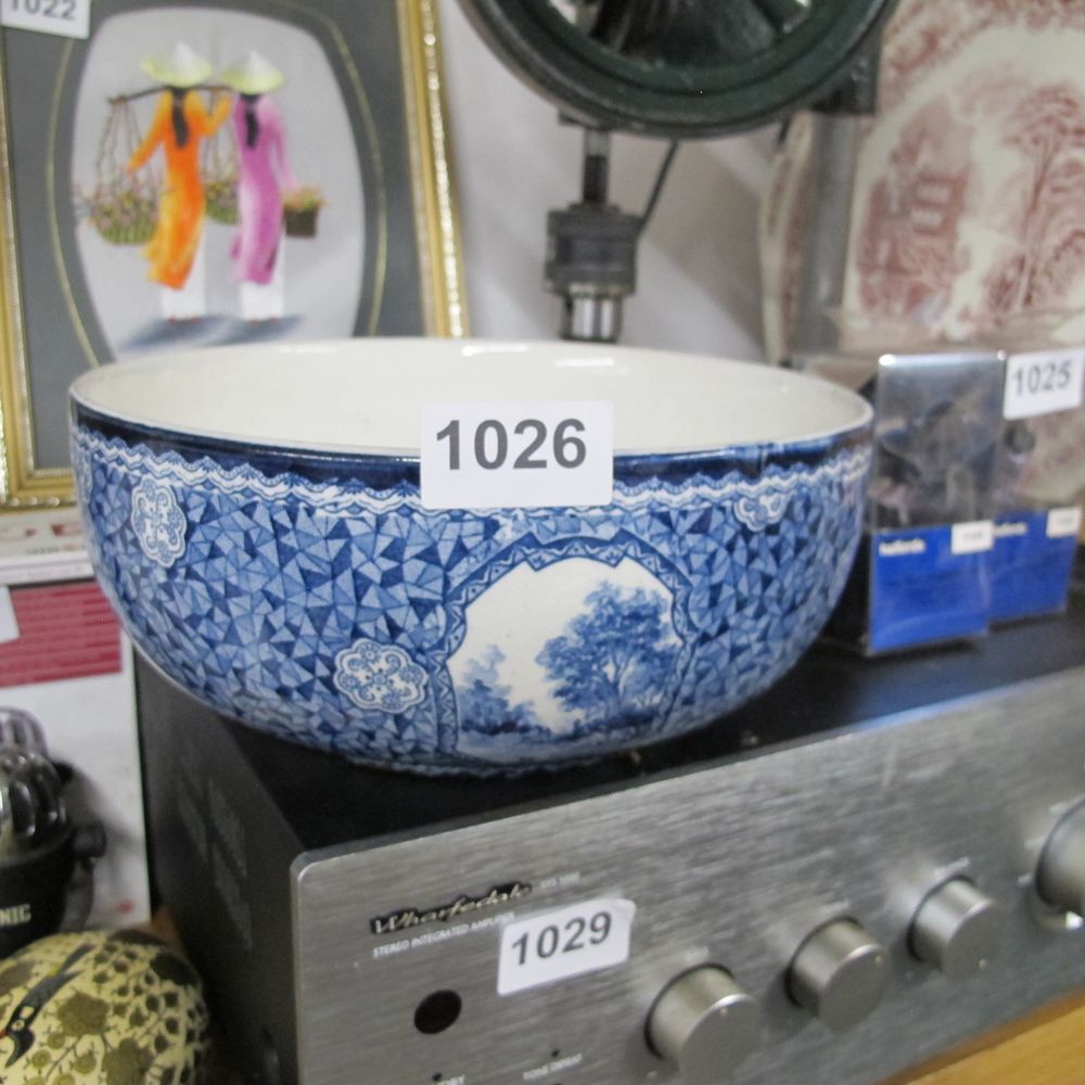 Lot 1026: A Villeroy & Boch Flamand Blue and White...
