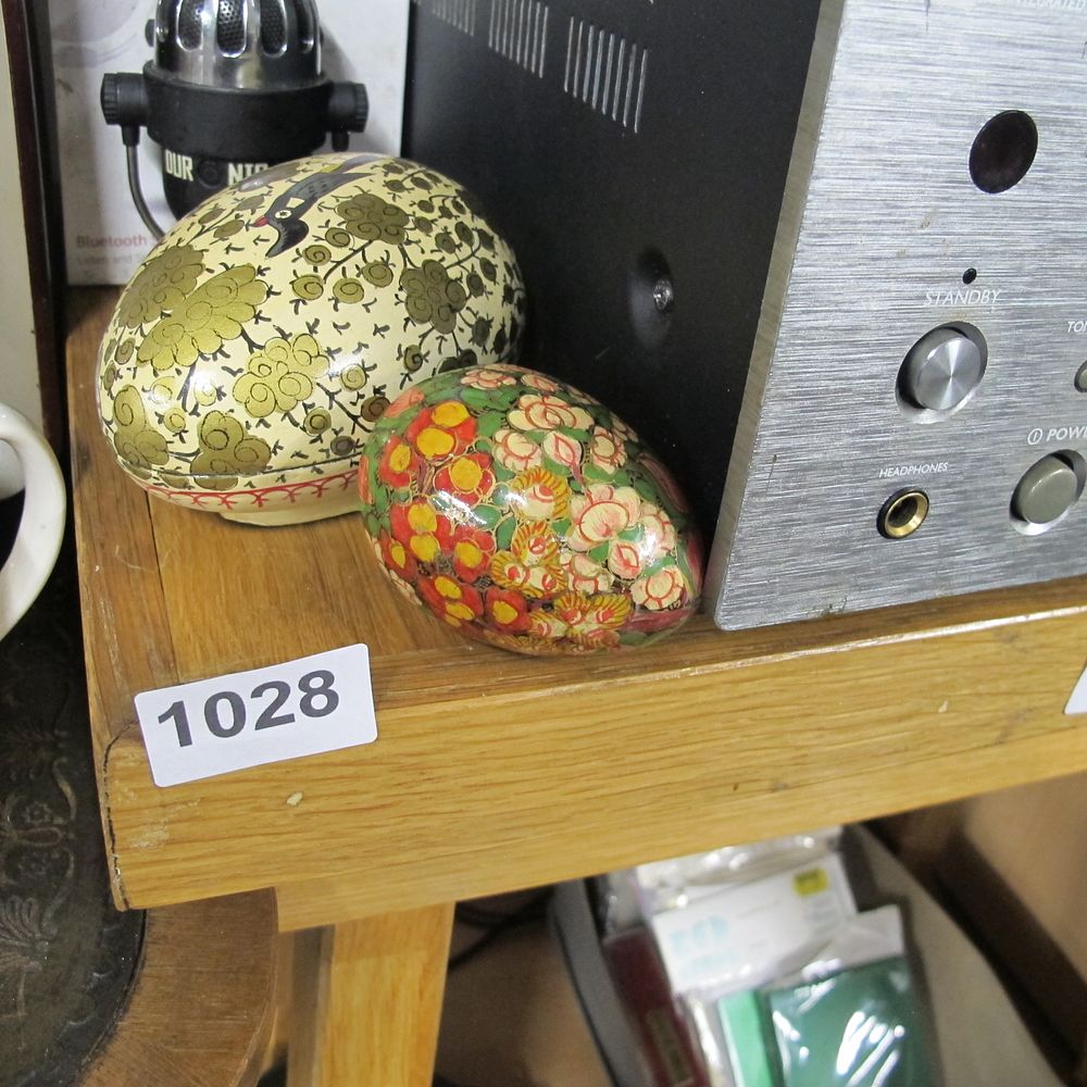 Lot 1028: A Pair of Kashmir Hand-Painted Papier Mâché Egg...