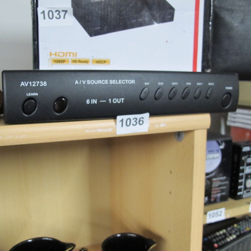 Lot 1036: AV12738 6-Input 1-Output A/V Source Selector with HDMI...