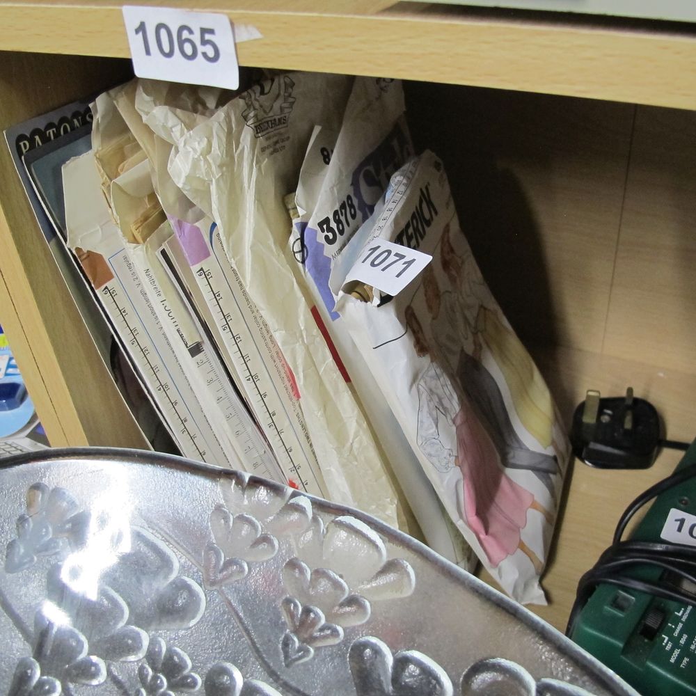 Lot 1071: A Collection of Vintage Sewing Patterns