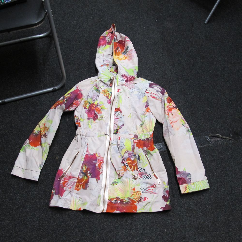 Lot 1188: Ted Baker 'Treasured Orchid' Floral Hooded Lightweight Jacket