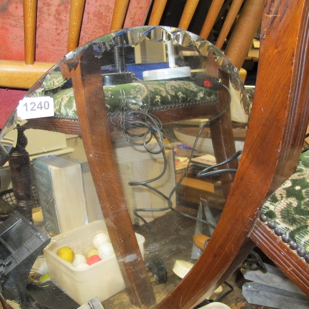 Lot 1240: round vintage bevelled edge mirror