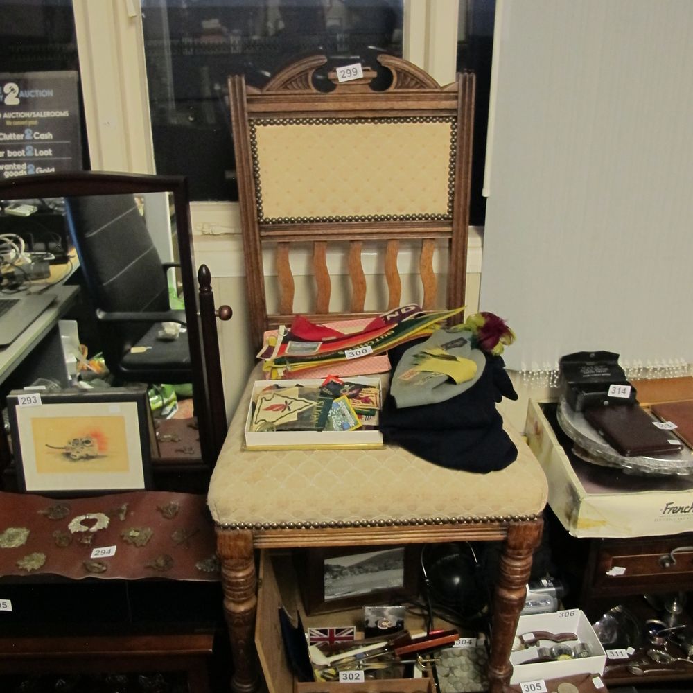 Lot 299: Late 20th Century Hitchcock Limited Edition Dark-Stained Hardwood...