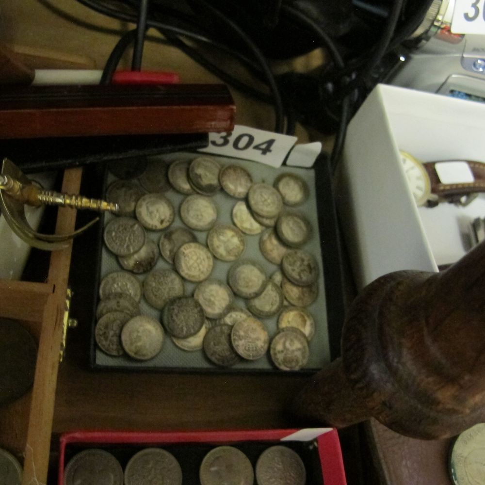 Lot 304: A Lot of UK 1816-1817 Sixpences, Silver, KM-665