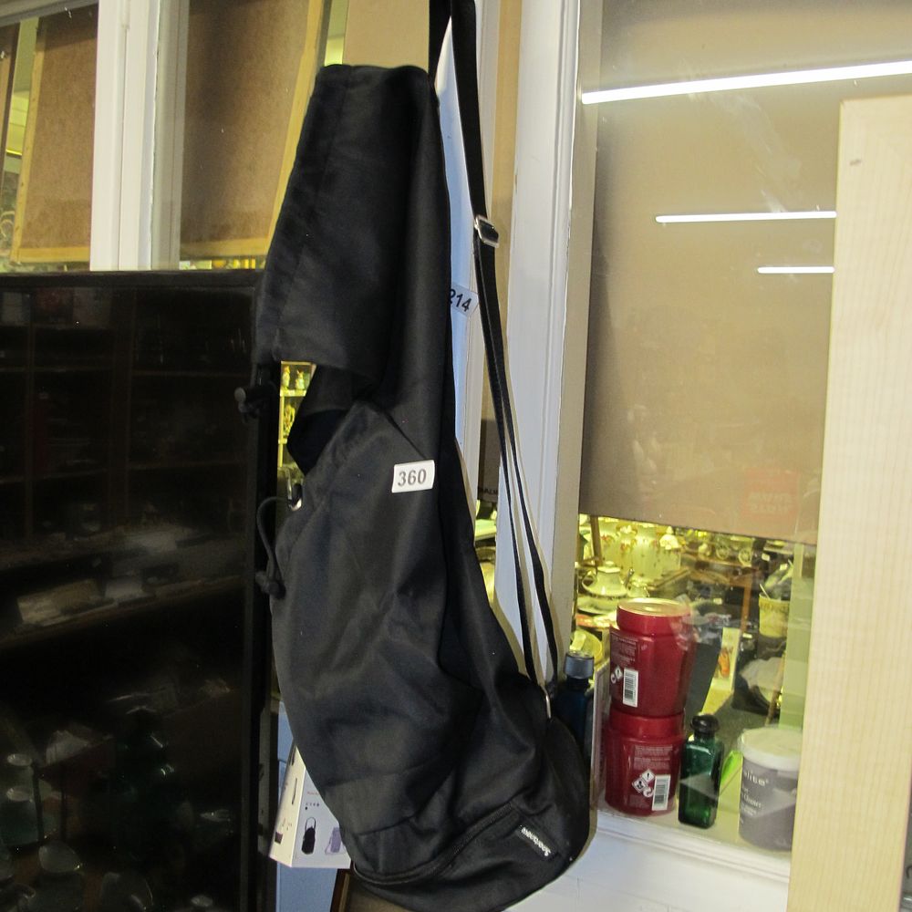 Lot 360: Yoga mat Storage Bag, Black Nylon, Adjustable Shoulder...