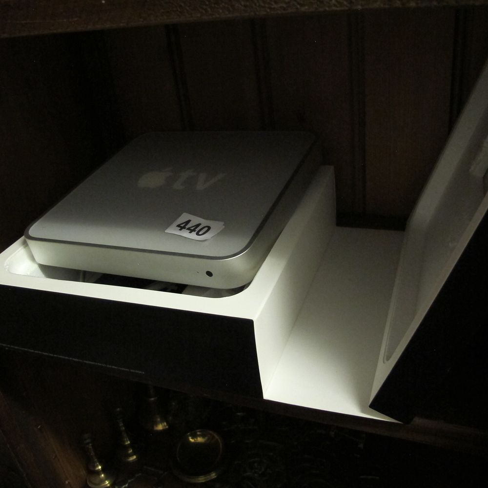 Lot 440: Apple Inc., Apple TV (1st Generation) A1218, 1.0...