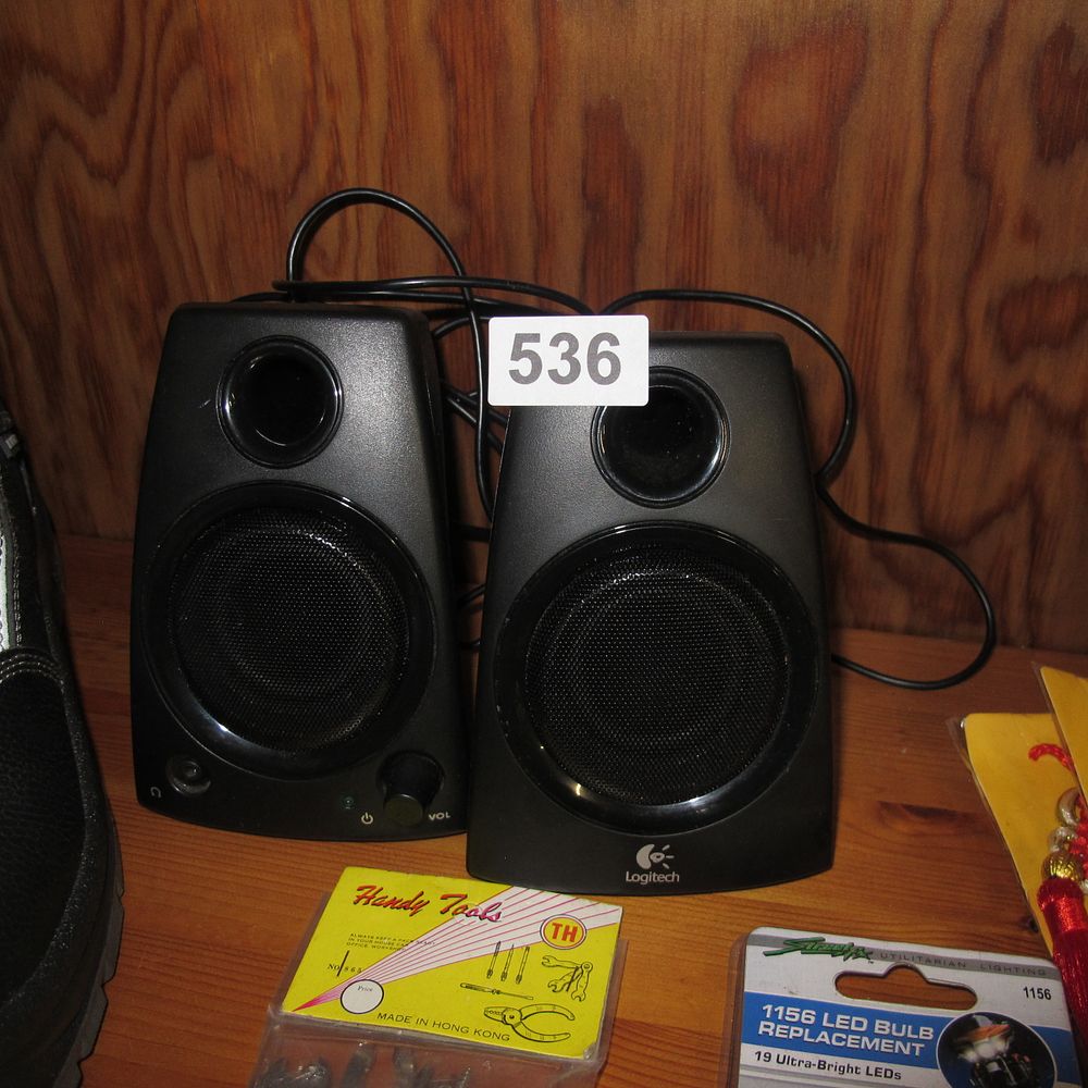Lot 536: Logitech Z130 Compact 2.0 Multimedia Computer Speakers -...