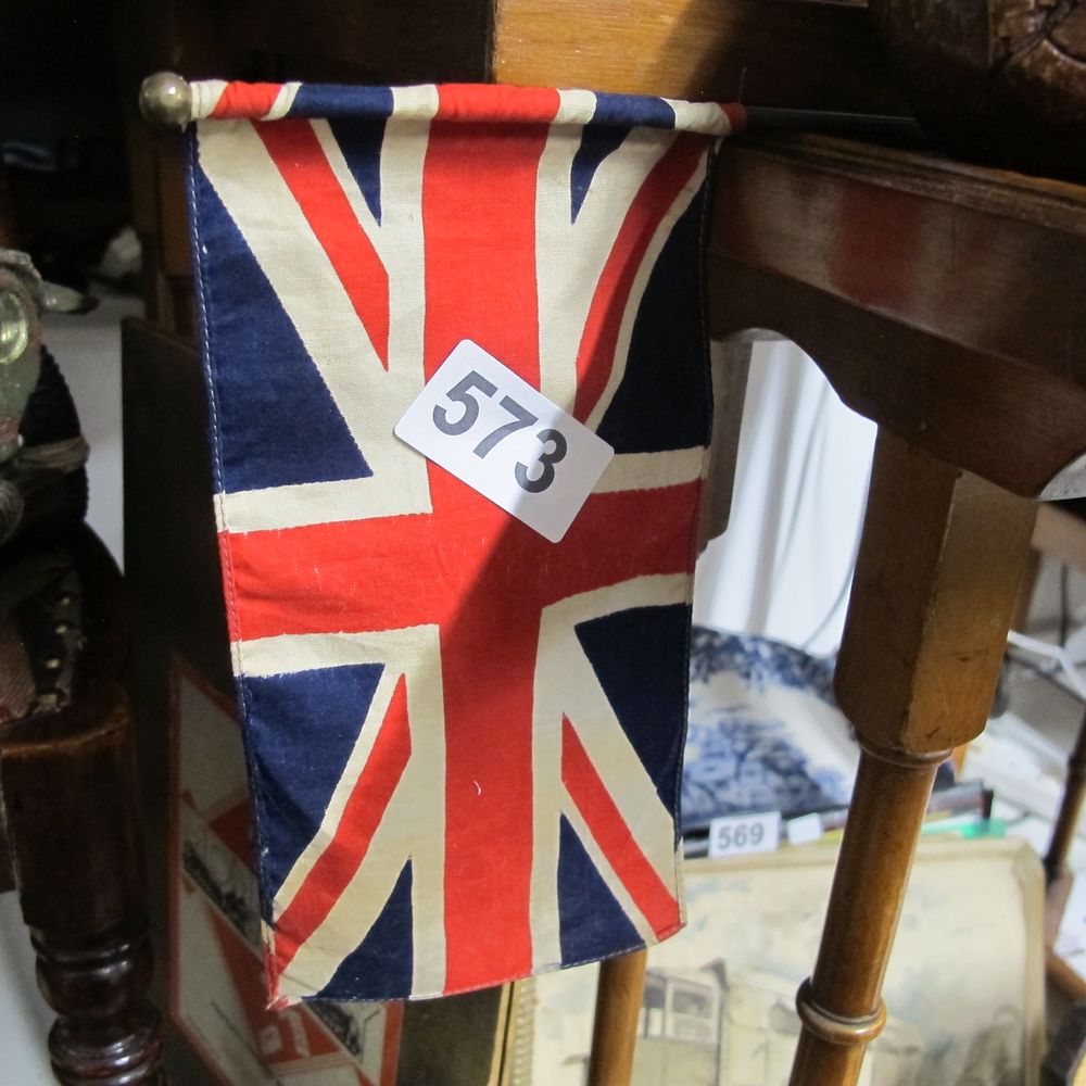 Lot 573: British Union Jack Souvenir Fabric Pennant, Circa 1950s