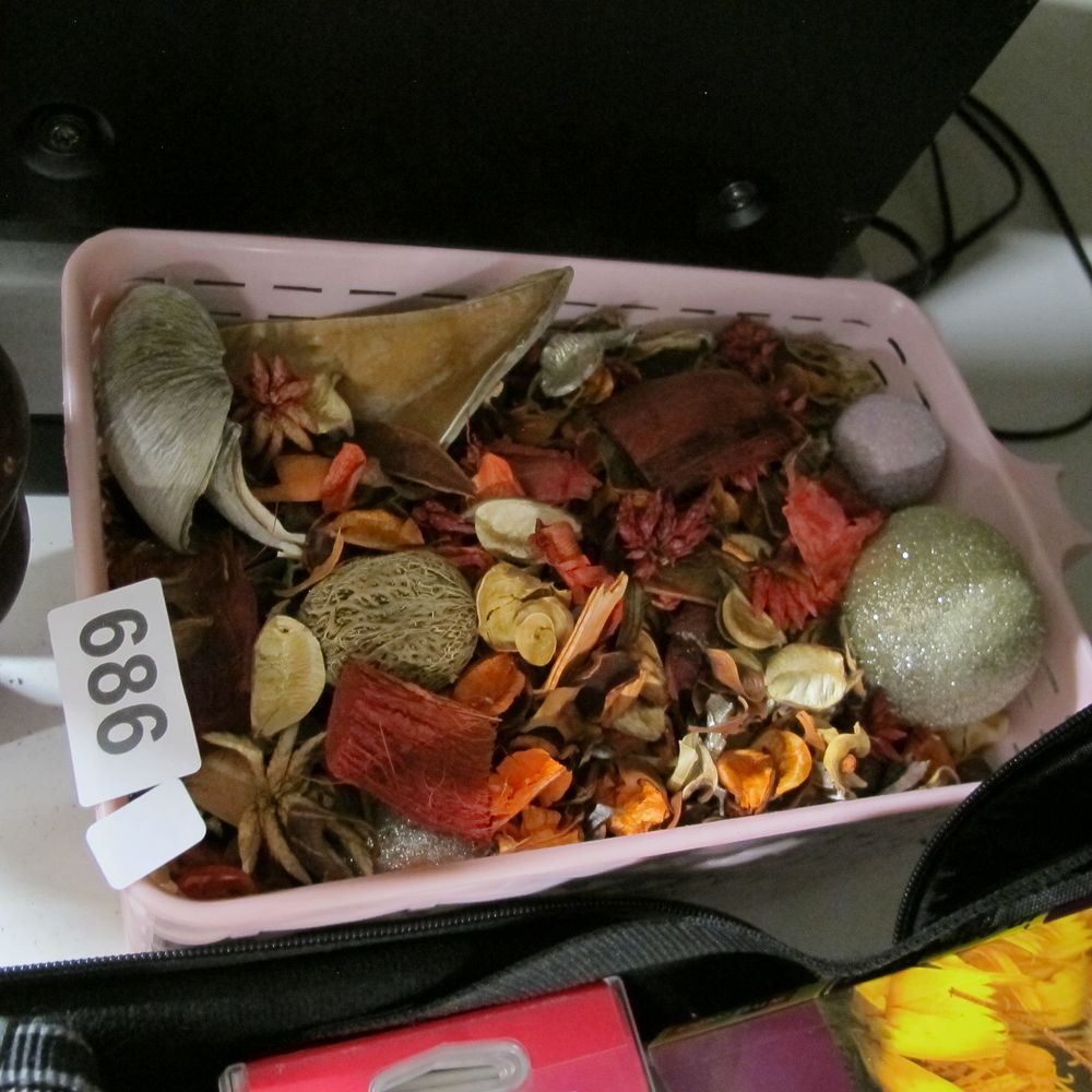 Lot 686: Unattributed Decorative Scented Potpourri Mixture, Contemporary, Pink Plastic...