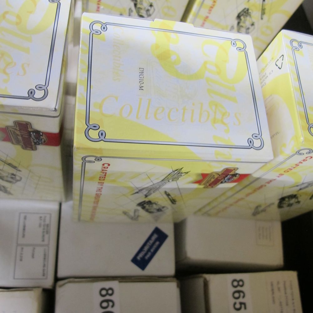 Lot 863: Matchbox Collectibles Series Die-Cast Vehicle Collection in Original...