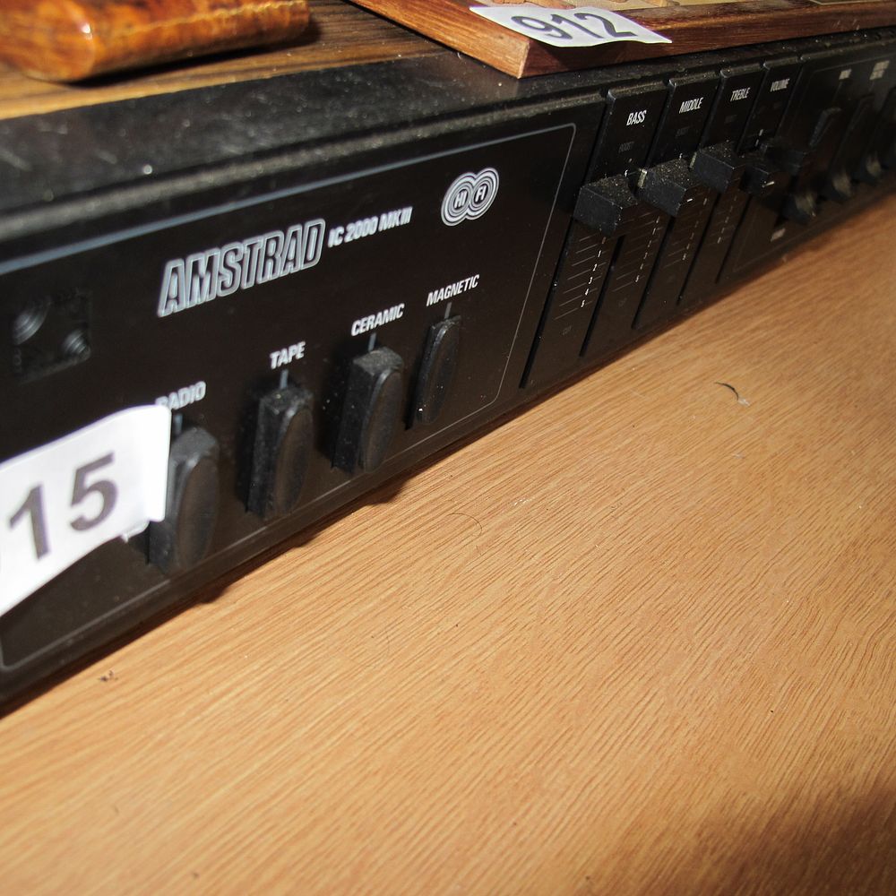 Lot 915: Amstrad IC 2000 MKII Integrated Stereo Amplifier, 1970s