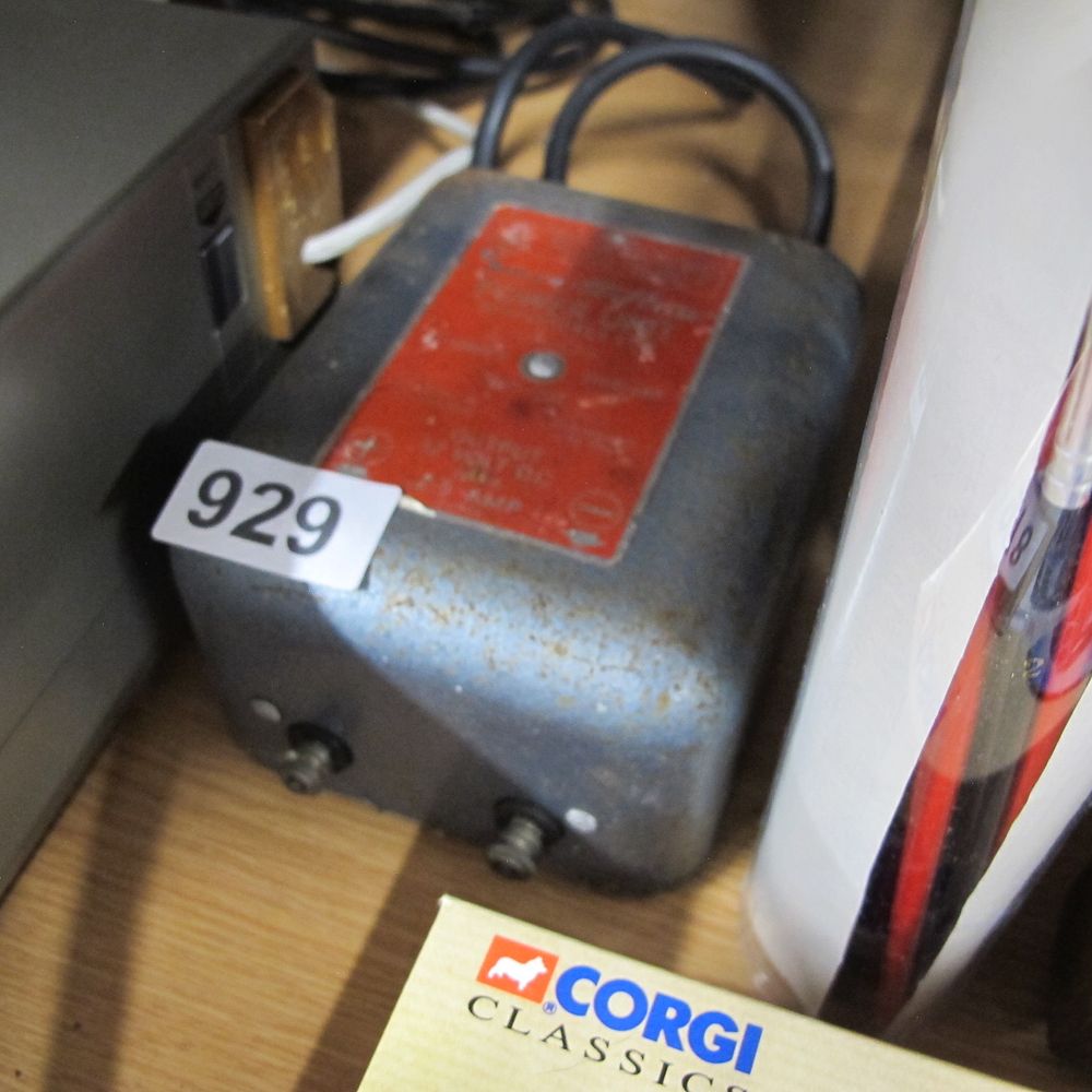 Lot 929: Minimodels, Smoothflow Model Electrical Power Unit, Pressed Steel,...