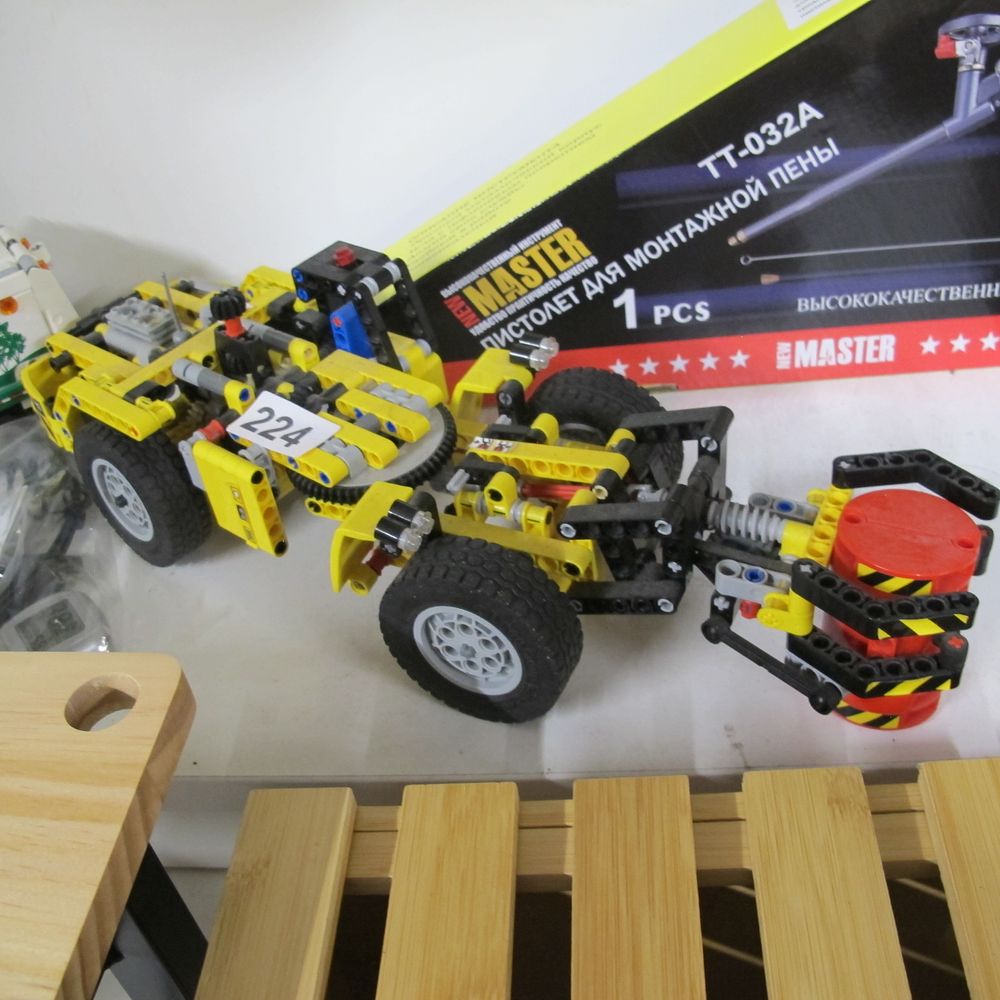 Lot 224: A Collection of Building Block Models and Accessories...