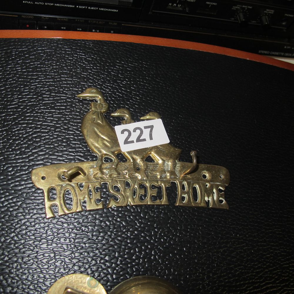 Lot 227: Vintage Brass Home Sweet Home Geese Wall Key...