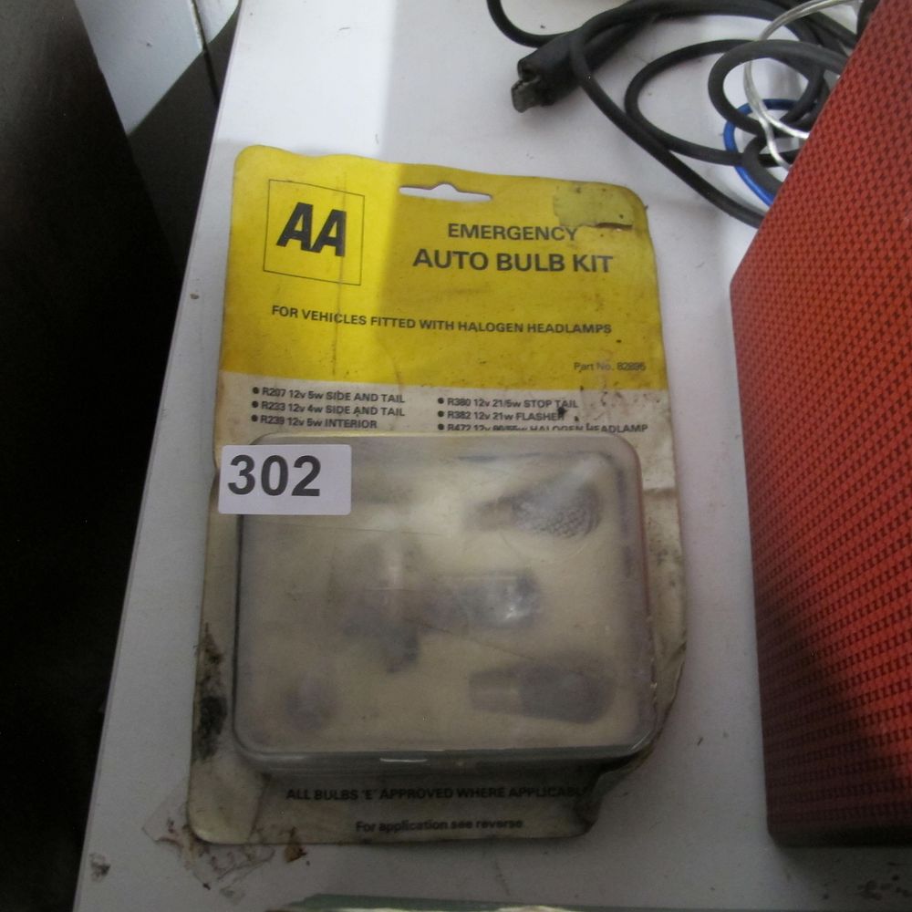 Lot 302: AA Universal Emergency Auto Bulb Kit