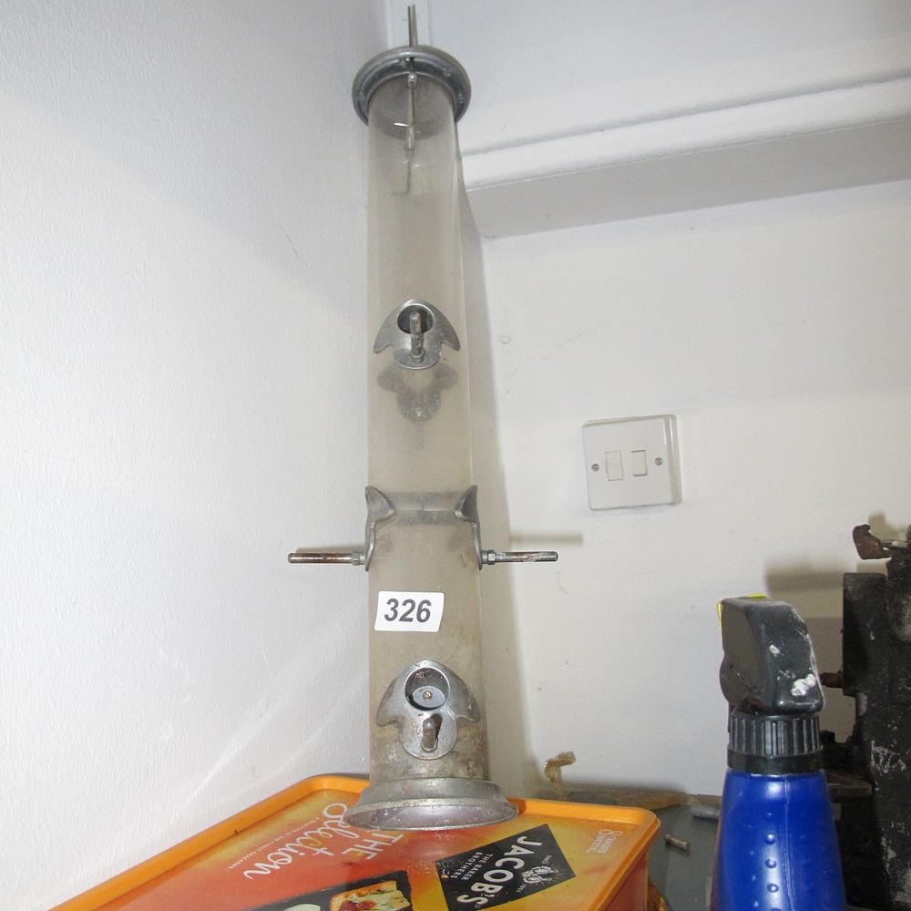 Lot 326: A Vintage Droll Yankees Tubular Bird Feeder