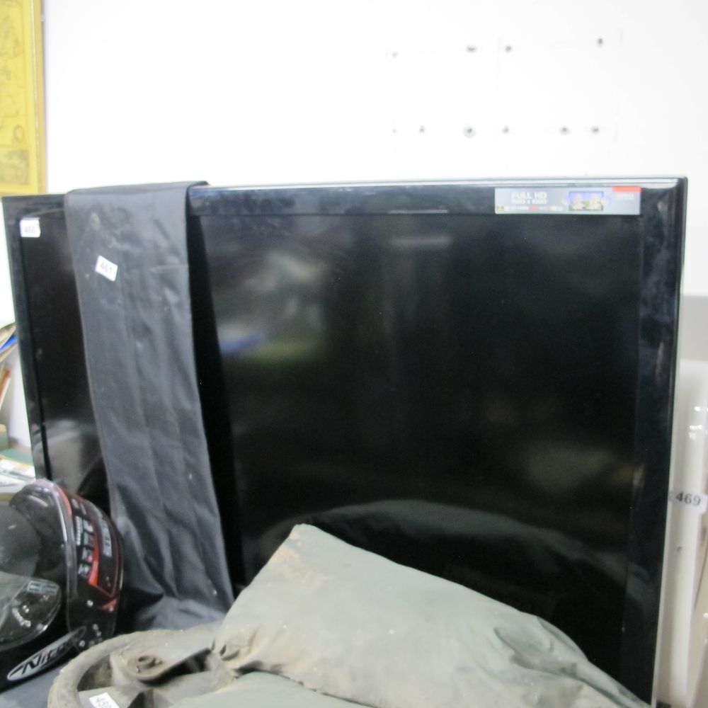Lot 460: A Group of Items Including a Samsung Commercial...