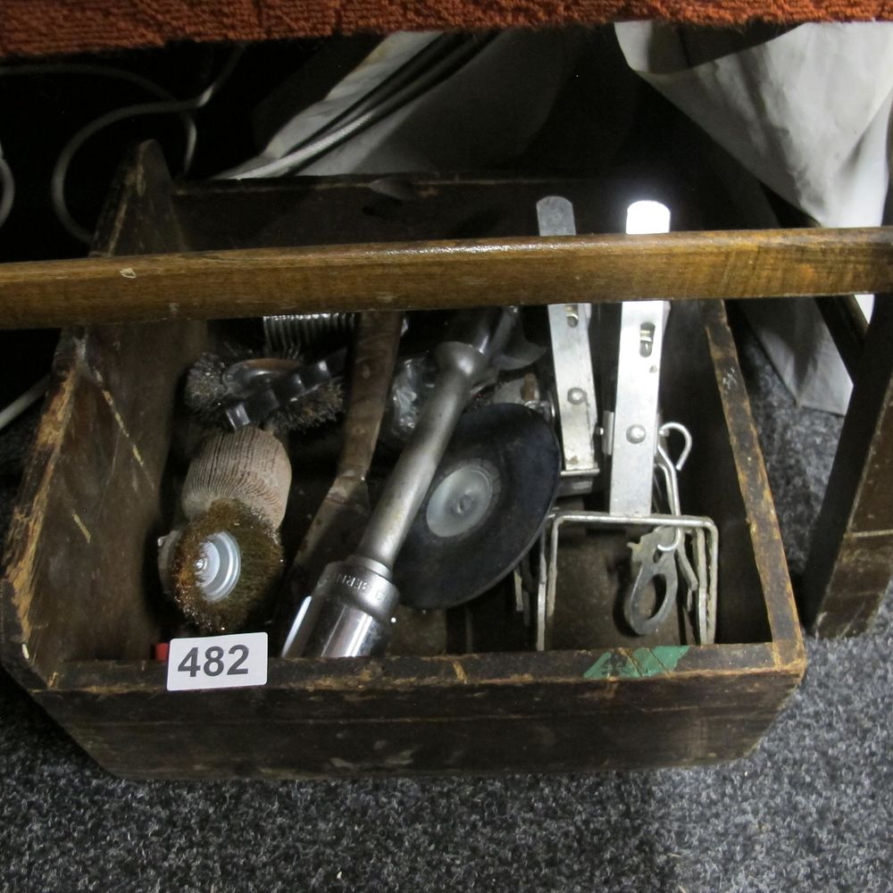 Lot 482: A Collection of Machinist Lathe Tooling and Accessories...
