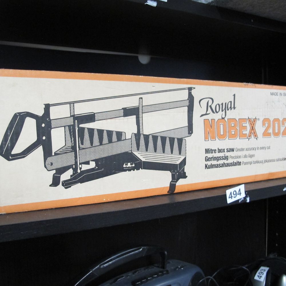 Lot 494: Royal Nobex 202 Precision Miter Box Saw