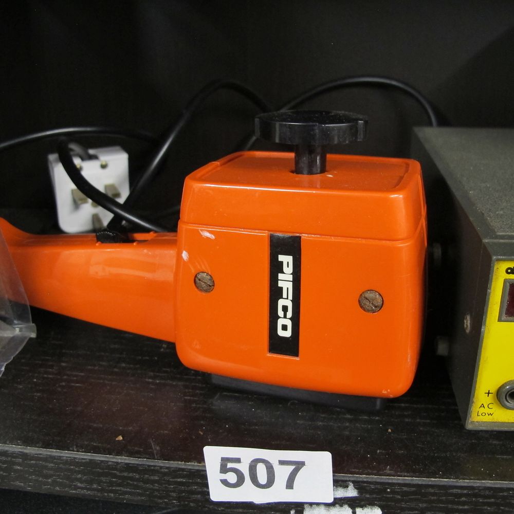 Lot 507: A Pifco Deep Heat Massager Model 1558