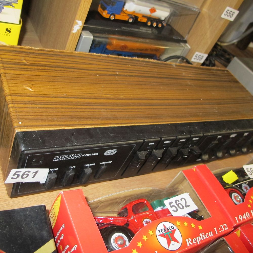 Lot 561: An Amstrad IC 2000 MKIII Stereo Integrated Amplifier