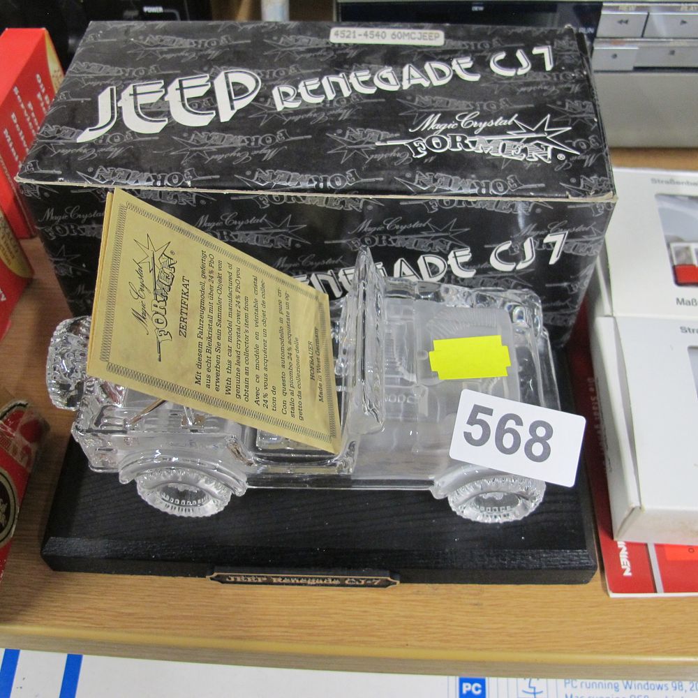 Lot 568: Hofbauer Magic Crystal Jeep Renegade CJ-7 Lead Crystal...