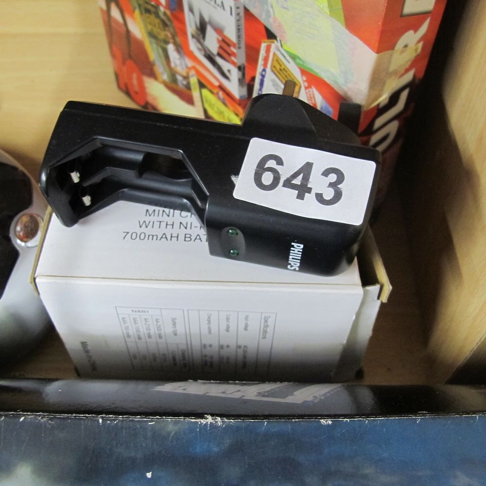 Lot 643: Philips Mini Battery Charger with Original Box