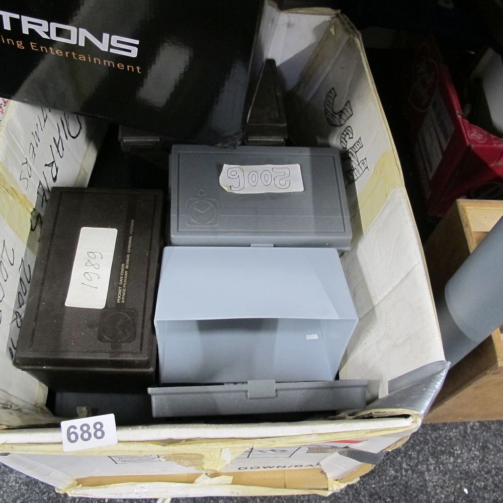Lot 688: A Collection of Day-Timer Personal Organizer Storage Cases...