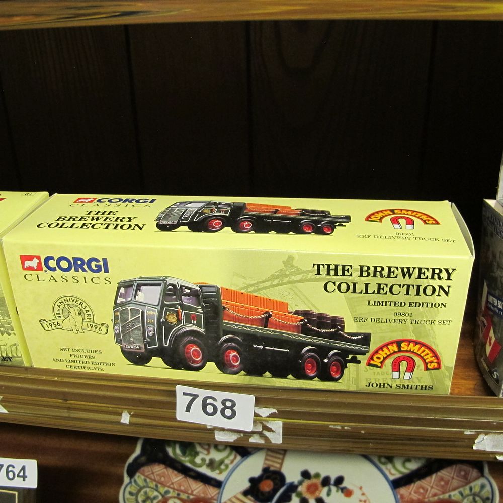 Lot 768: Corgi Classics Brewery Collection 09801 John Smith's ERF...
