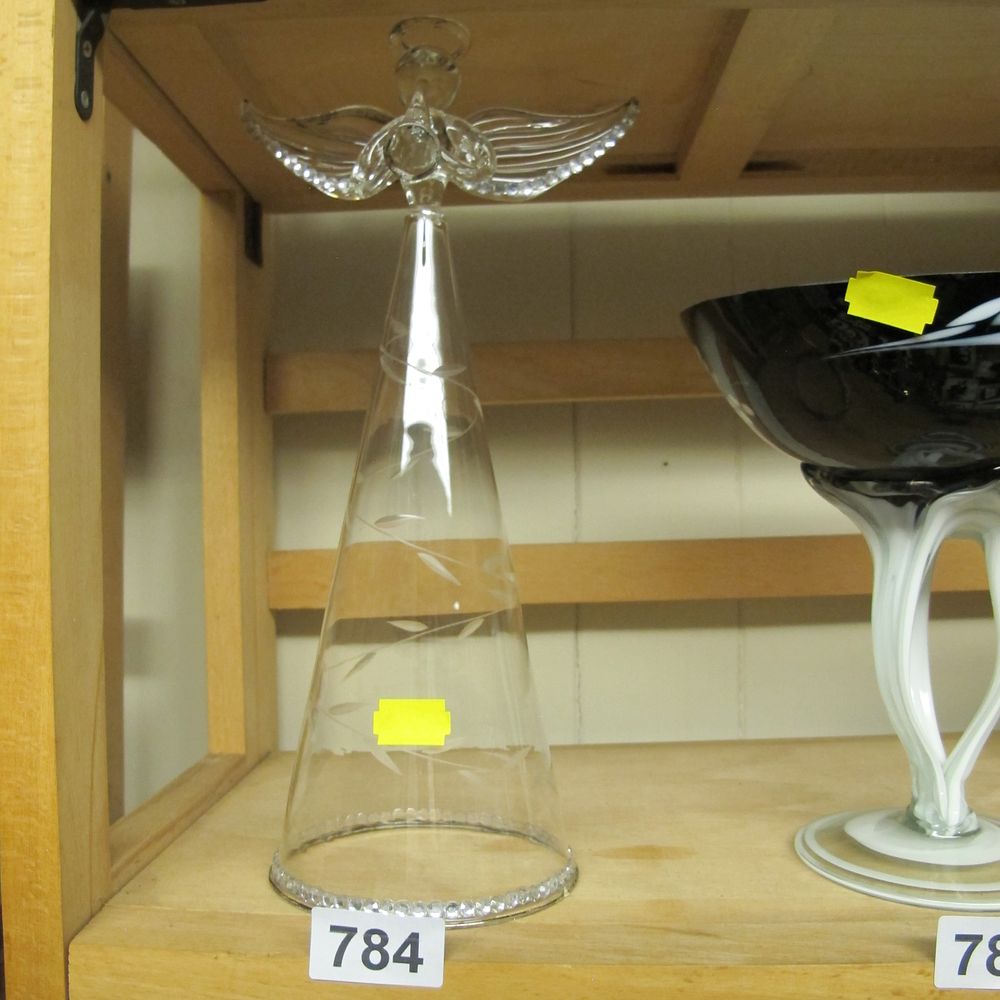 Lot 784: A Decorative Glass etched angel ornament
