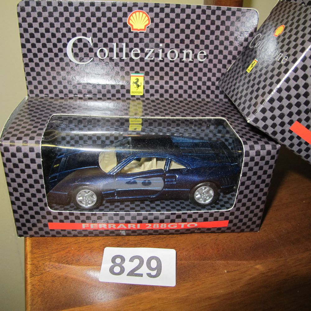 Lot 829: A Shell Collezione Ferrari 288 GTO Die-Cast Model...