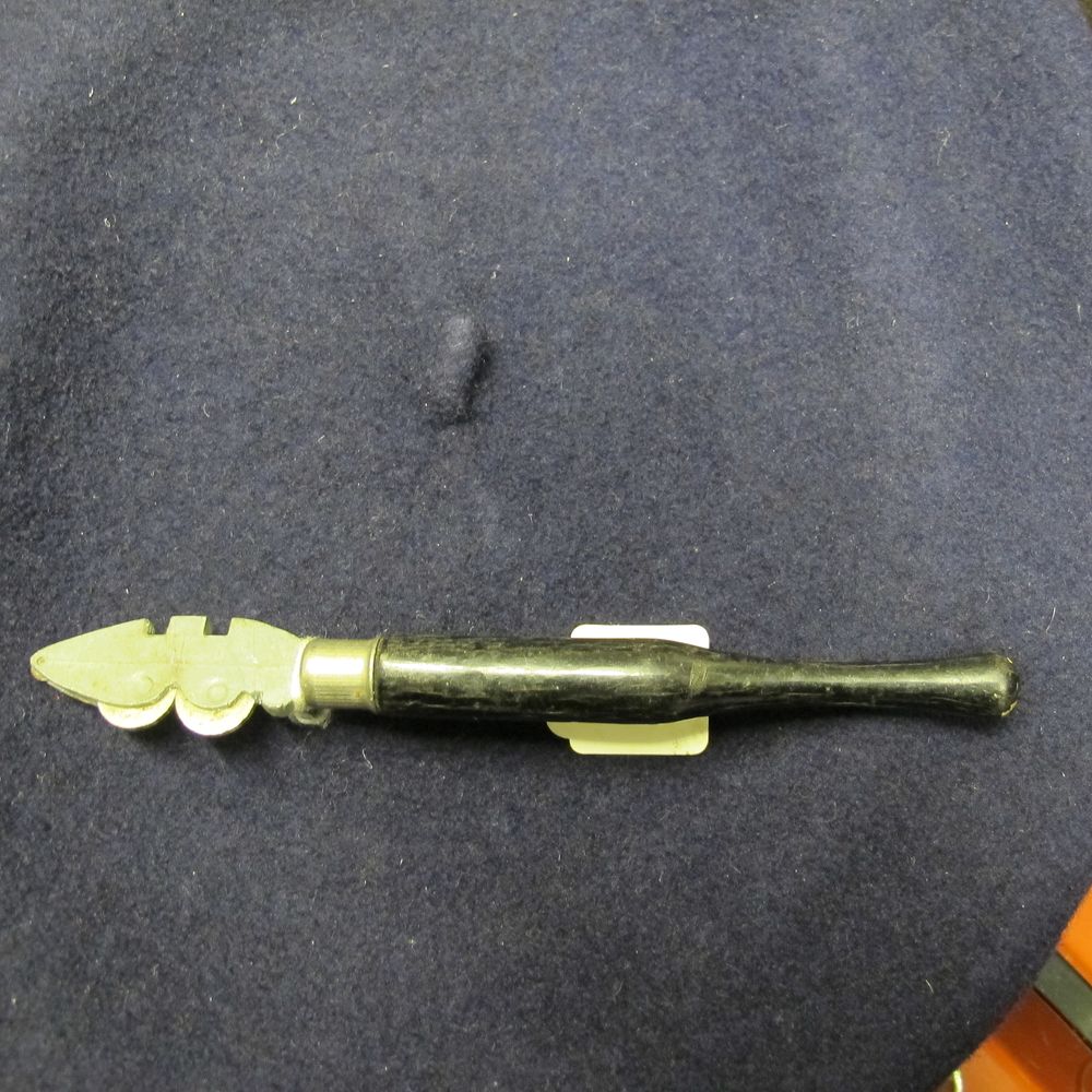 Lot 186: A Vintage Fletcher knife sharpener