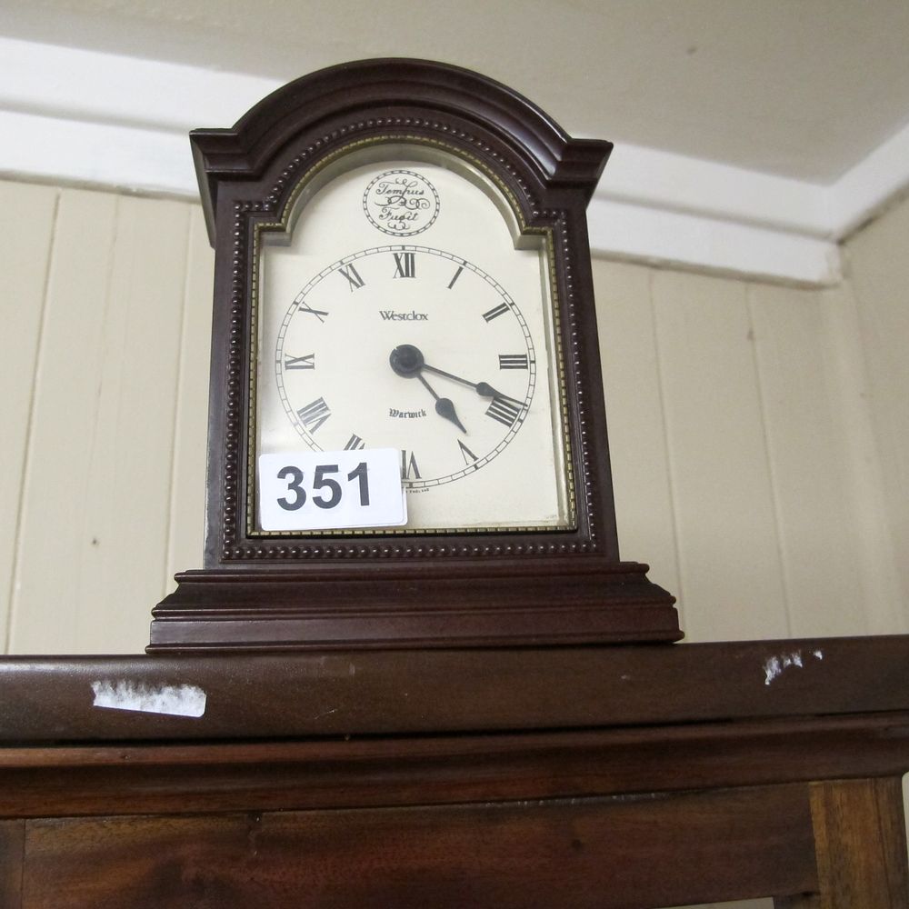 Lot 351: Westclox Warwick Wood-Effect Mantel Clock